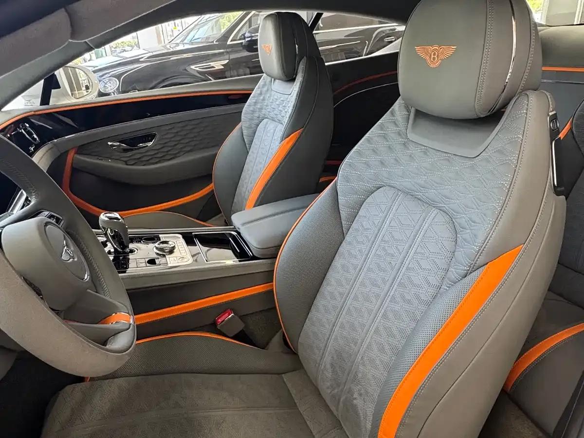 2025 Continental Plug-in Hybrid GT Ultimate Edition — миниатюра 6