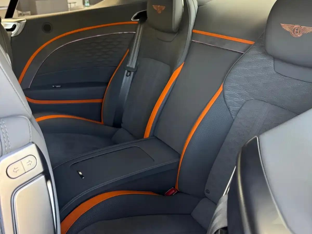 2025 Continental Plug-in Hybrid GT Ultimate Edition — миниатюра 9