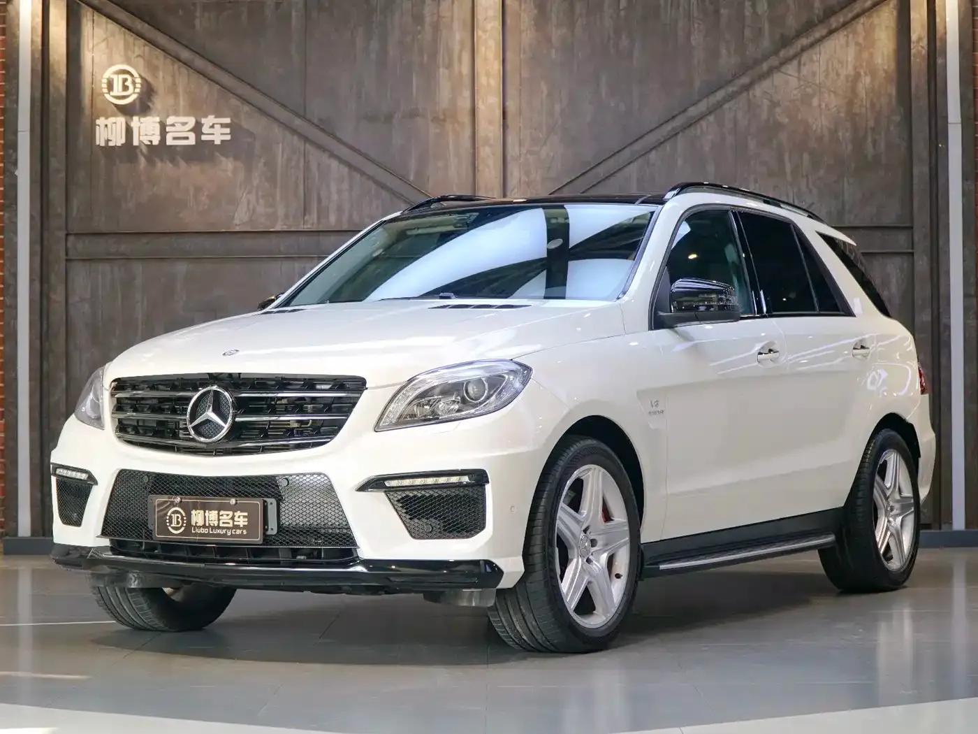 2012 Mercedes-Benz M-Class AMG ML 63 — миниатюра 1