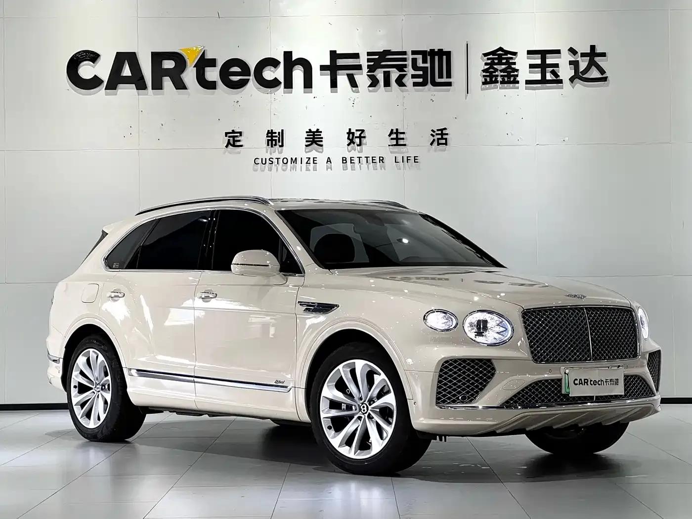 Bentayga Plug-in Hybrid 2021 3.0T PHEV — миниатюра 3