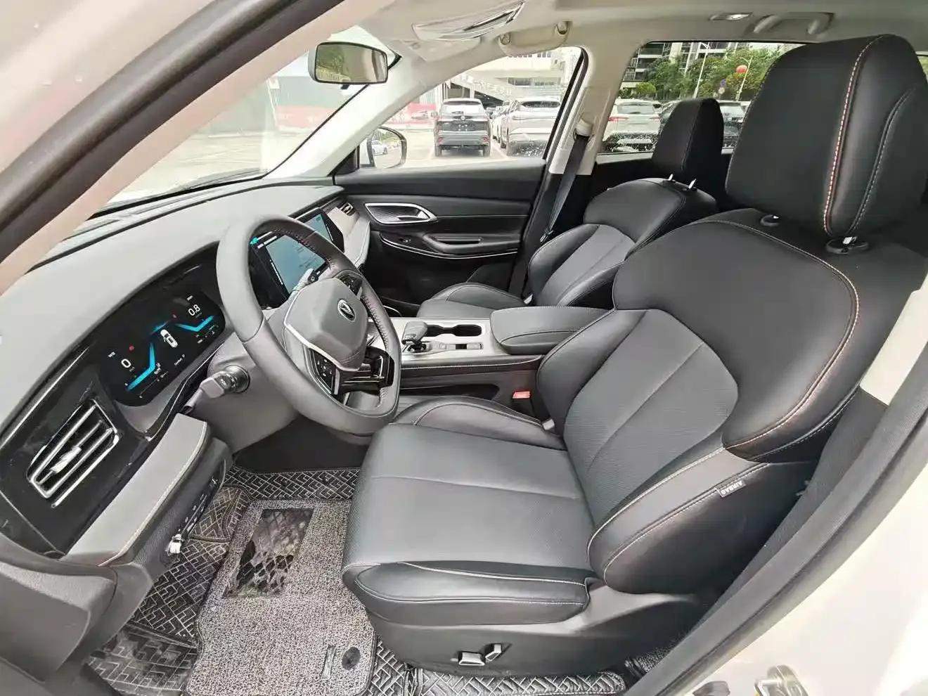 Changan X7 PLUS 2024 1.5T Automatic Premium 7-seater — миниатюра 4
