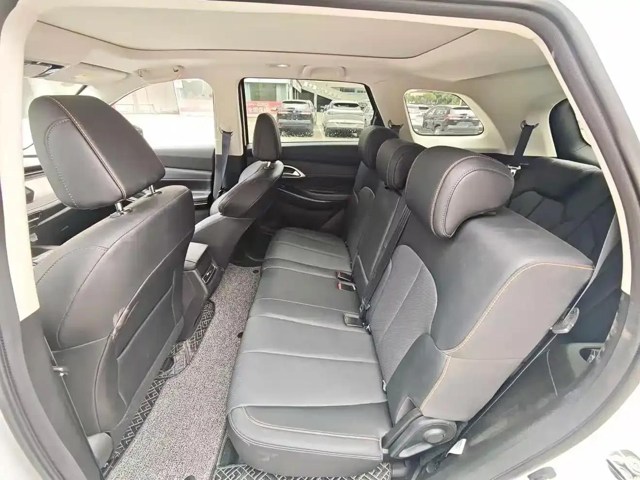 Changan X7 PLUS 2024 1.5T Automatic Premium 7-seater — миниатюра 6