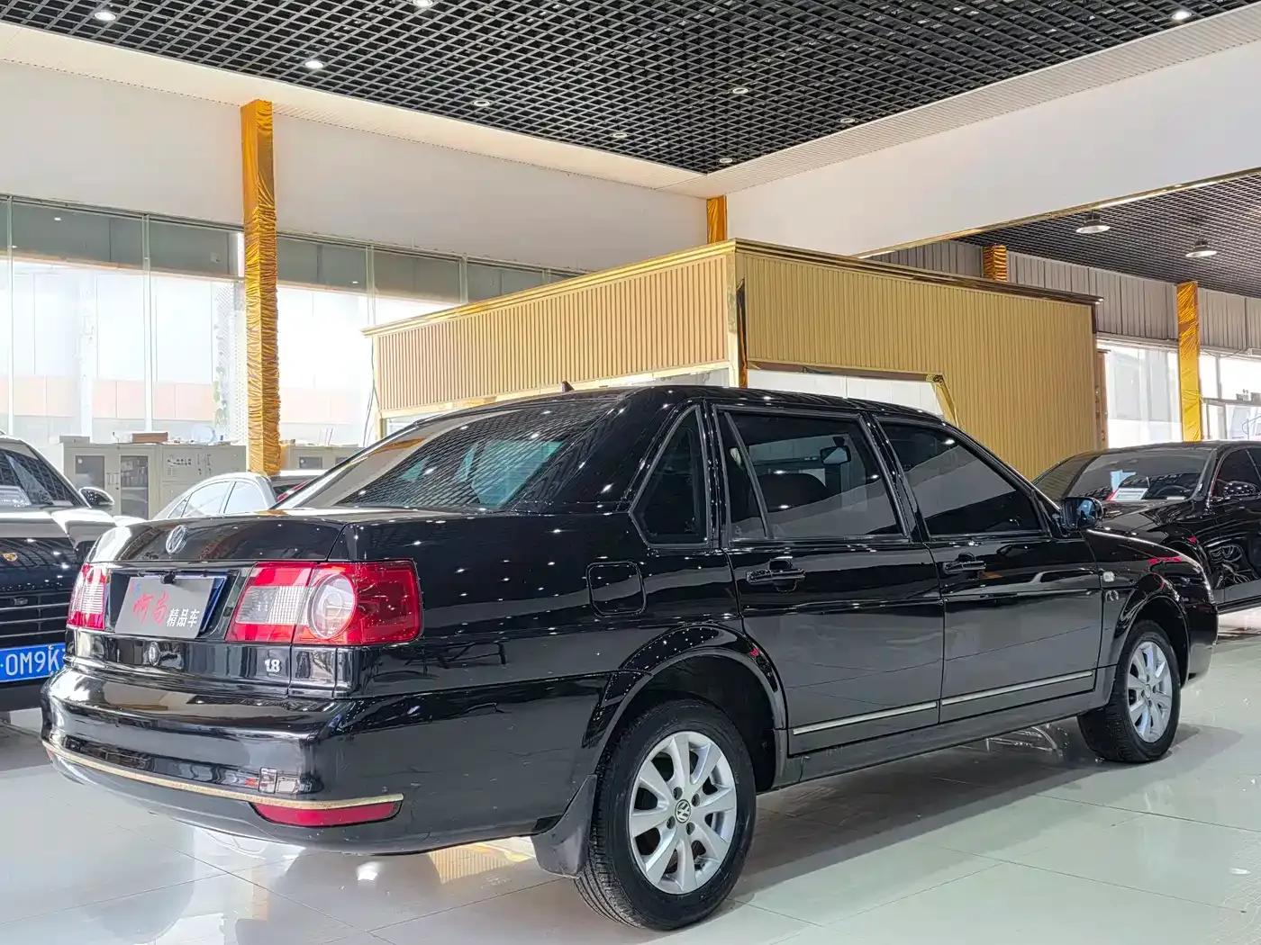 Santana Zhijun 2010 1.6L Manual Comfort Model — миниатюра 13