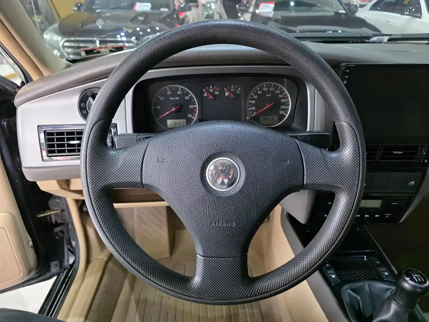 Santana Zhijun 2010 1.6L Manual Comfort Model — миниатюра 8