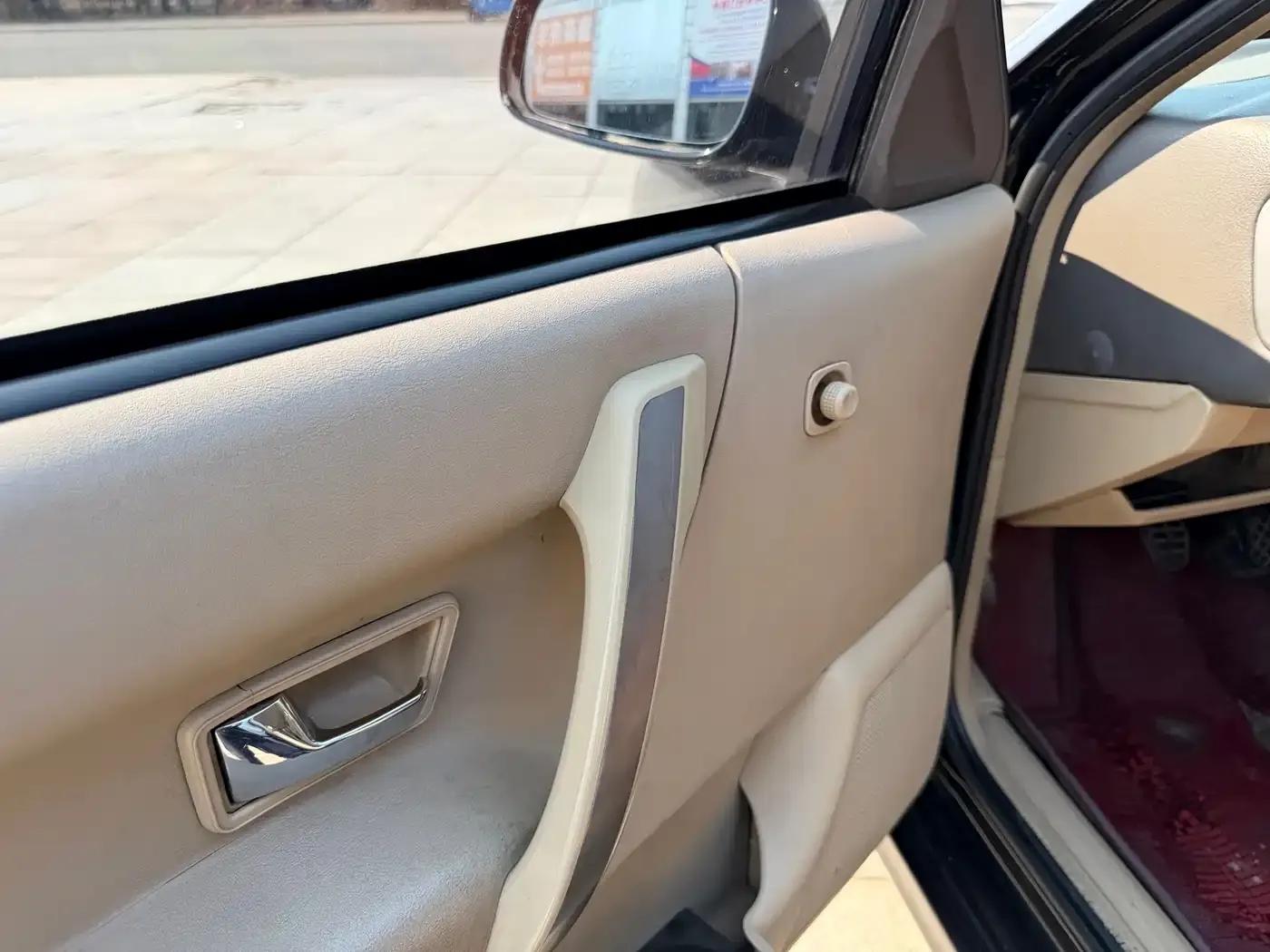 Santana Zhijun 2008 1.8L Manual Comfort Model — миниатюра 13