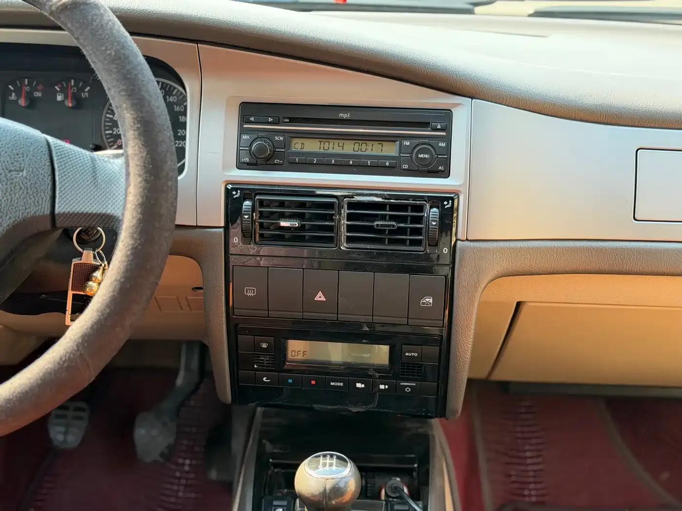 Santana Zhijun 2008 1.8L Manual Comfort Model — миниатюра 28