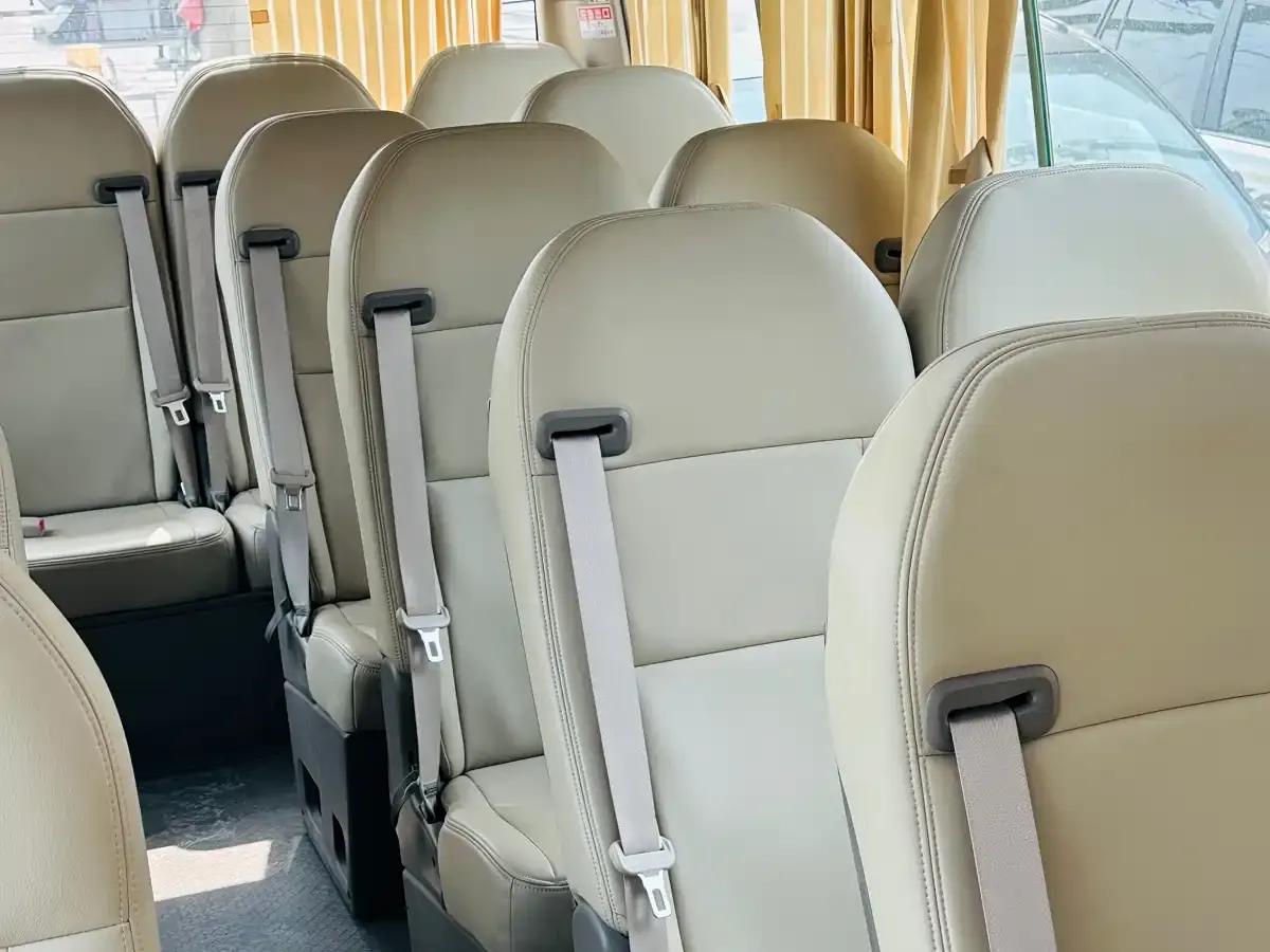 2015 Toyota Coaster 4.0L Premium GRB53L-ZEMSK 23-Seater Upgrade Version — миниатюра 14