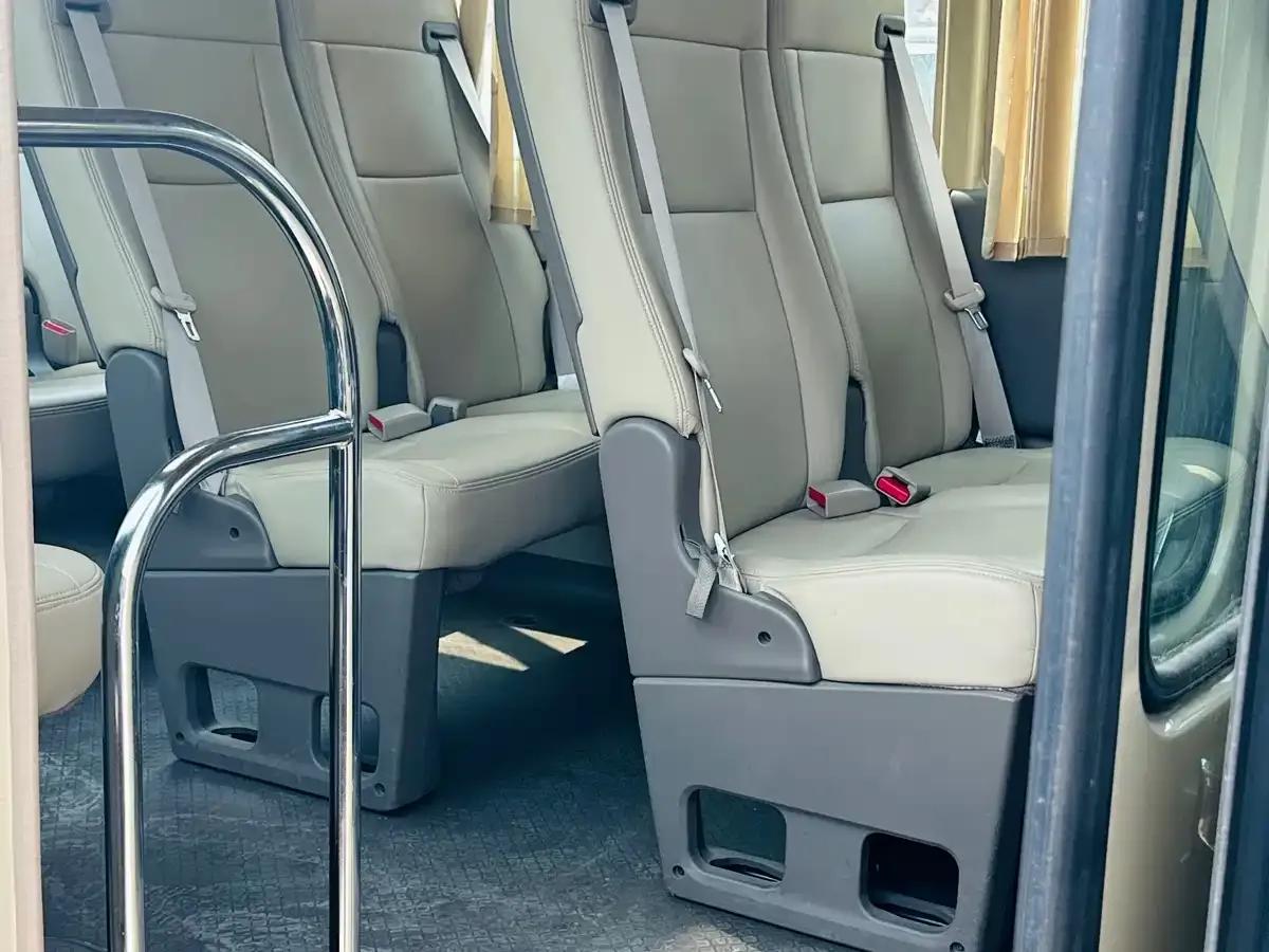 2015 Toyota Coaster 4.0L Premium GRB53L-ZEMSK 23-Seater Upgrade Version — миниатюра 22