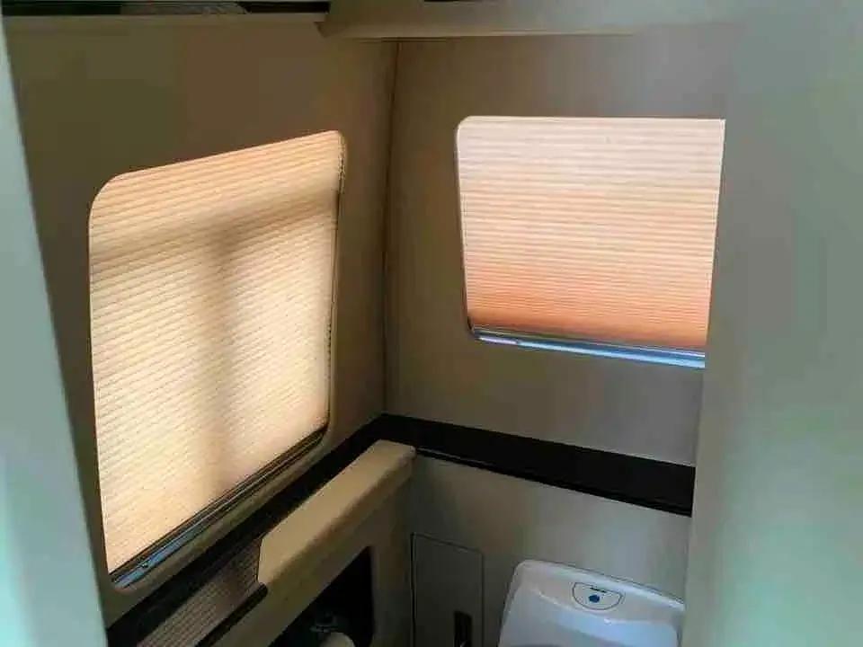 2019 Toyota Coaster 4.0L Luxury SUV GRB53L-ZCMEK 20-seater 9GR — миниатюра 19