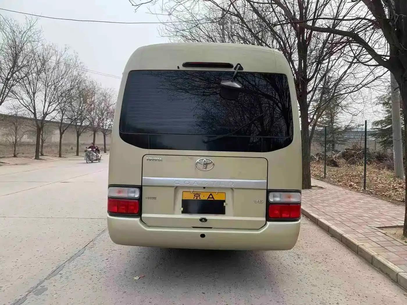 2019 Toyota Coaster 4.0L Luxury SUV GRB53L-ZCMEK 20-seater 9GR — миниатюра 4
