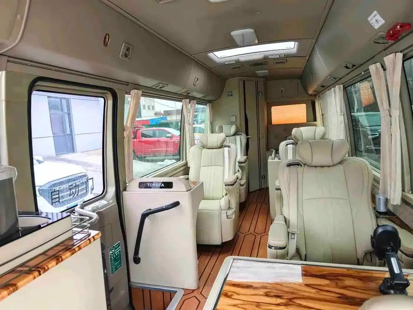 2019 Toyota Coaster 4.0L Luxury SUV GRB53L-ZCMEK 20-seater 9GR — миниатюра 8