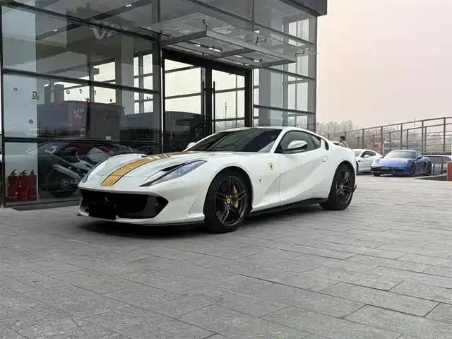 Ferrari 812 2017 6.5L Superfast