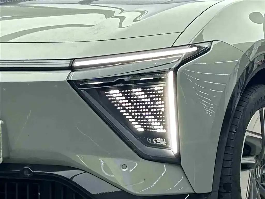 HiPhi Y 2023 560km Pioneer Edition — миниатюра 3