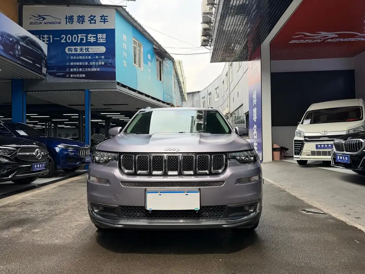 Commander 2018 2.0T 4WD Premium Edition (National V Emission Standard) — миниатюра 2