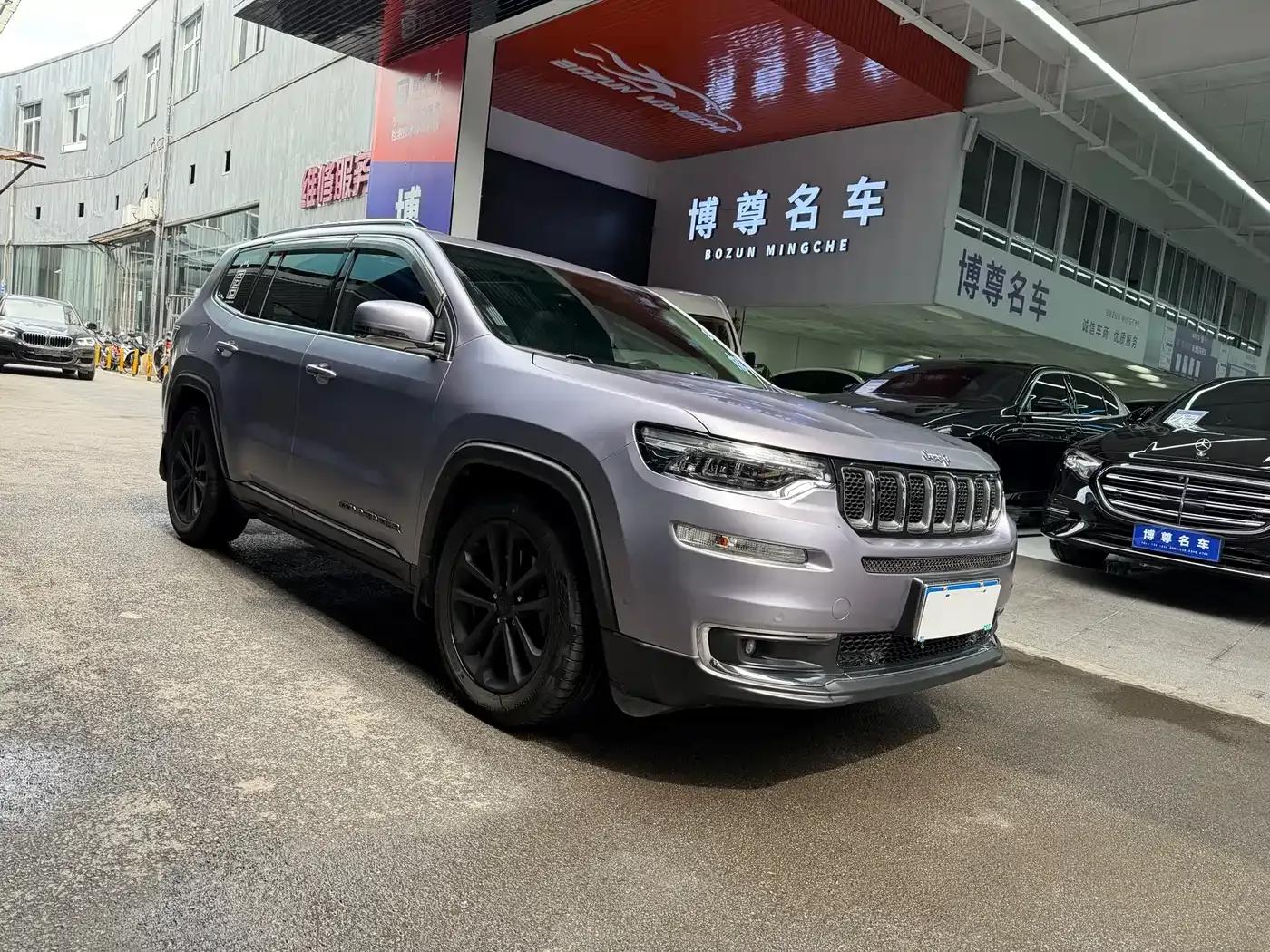 Commander 2018 2.0T 4WD Premium Edition (National V Emission Standard) — миниатюра 3