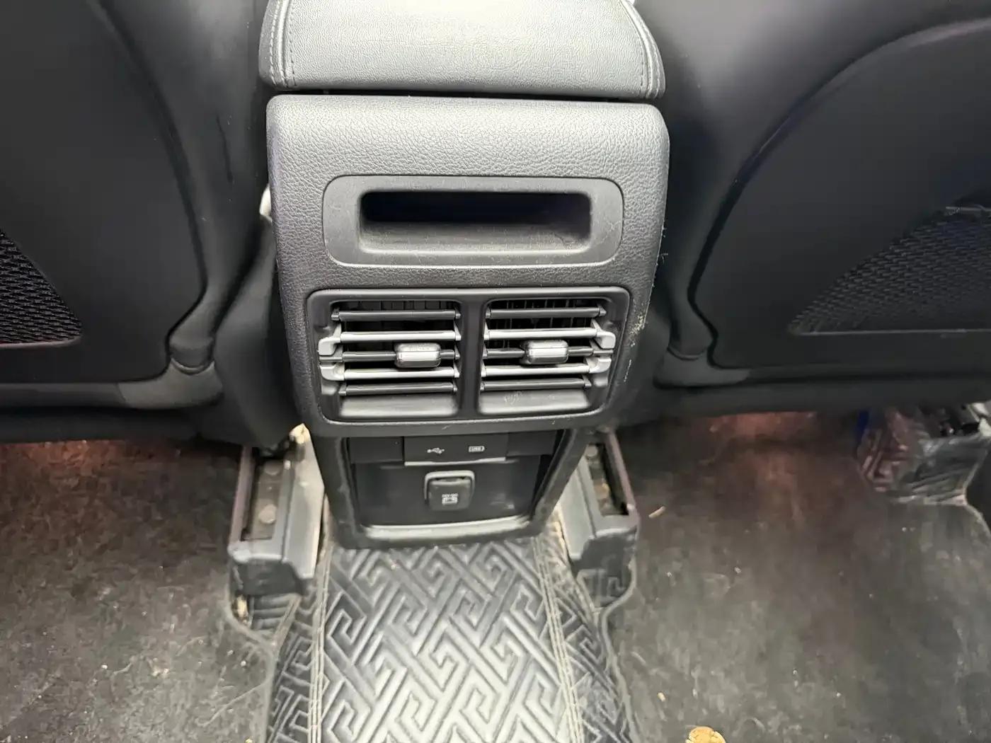 Commander 2018 2.0T 4WD Premium Edition (National V Emission Standard) — миниатюра 9