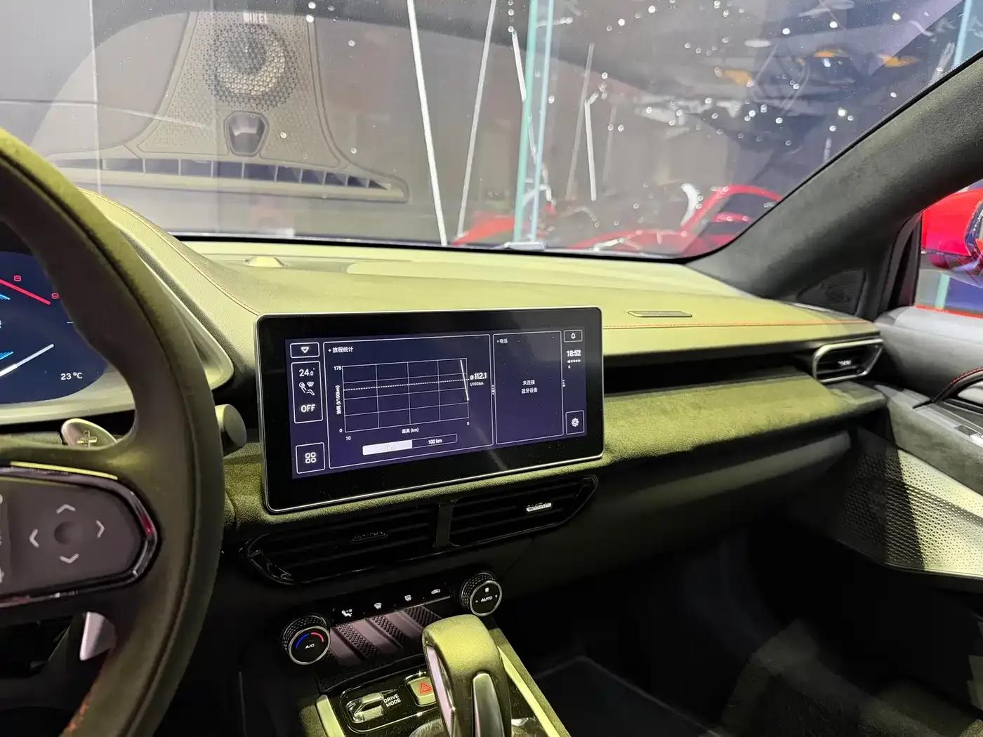 EMIRA 2021 2.0T DCT First Edition — миниатюра 11
