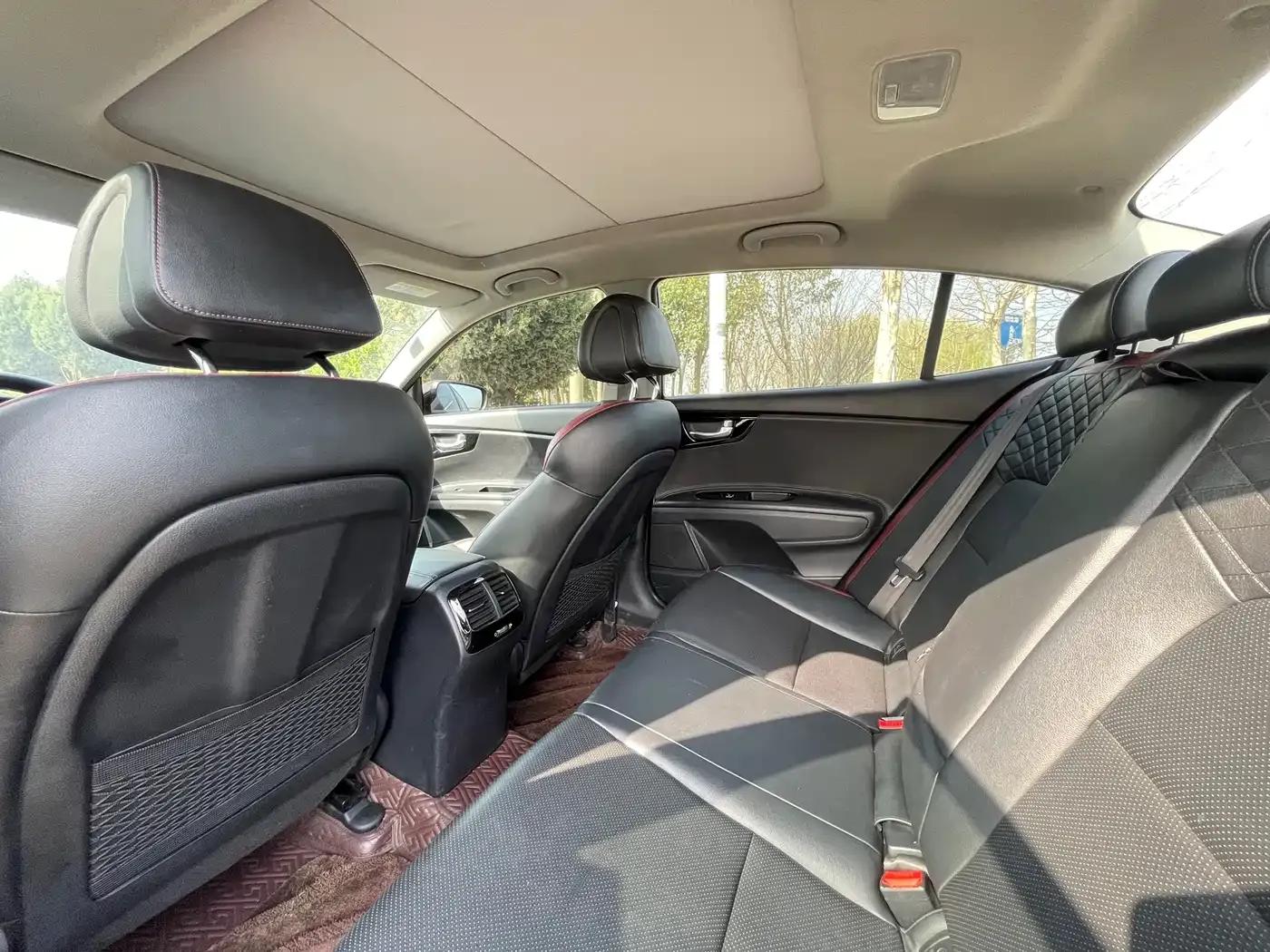 K5 2017 1.6T Automatic GLS — миниатюра 9