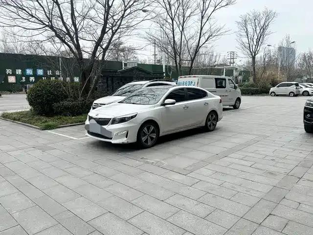 K5 2017 1.8L Automatic GLS