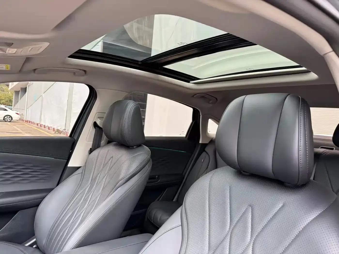 Fengyun A8L 2025 1.5TGDI 145km Luxury Edition — миниатюра 18
