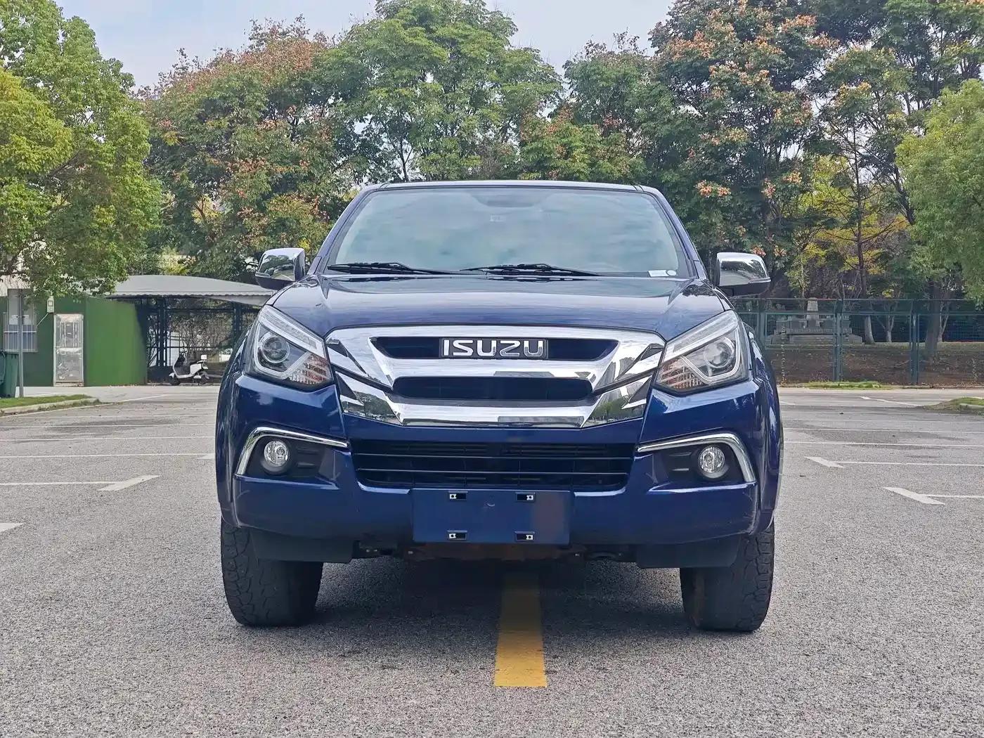 D-MAX 2021 1.9T Automatic 4WD Diesel Global Sport RZ4E — миниатюра 2