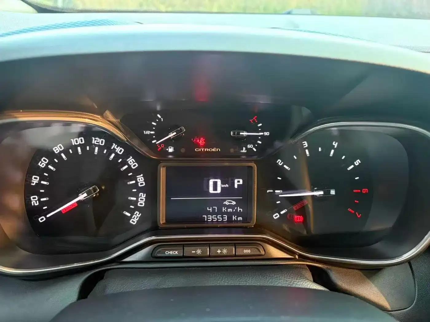 2019 C4 AIRCROSS 230THP DCT Origins Centennial Edition — миниатюра 10