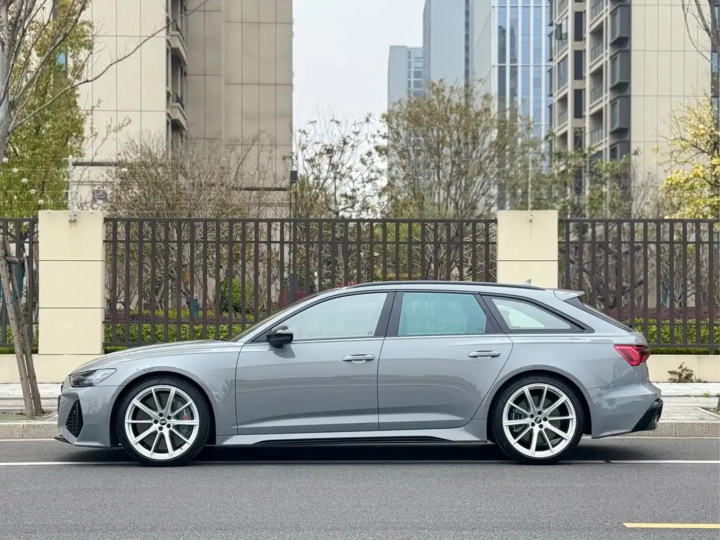 2021 Audi RS 6 RS 6 4.0T Avant Premium Edition — миниатюра 3
