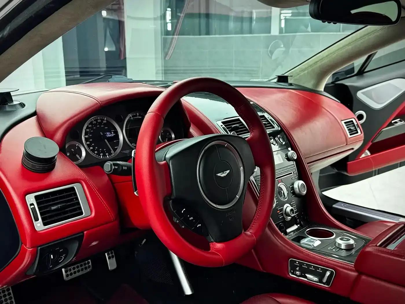 2010 Rapide 6.0L — миниатюра 7