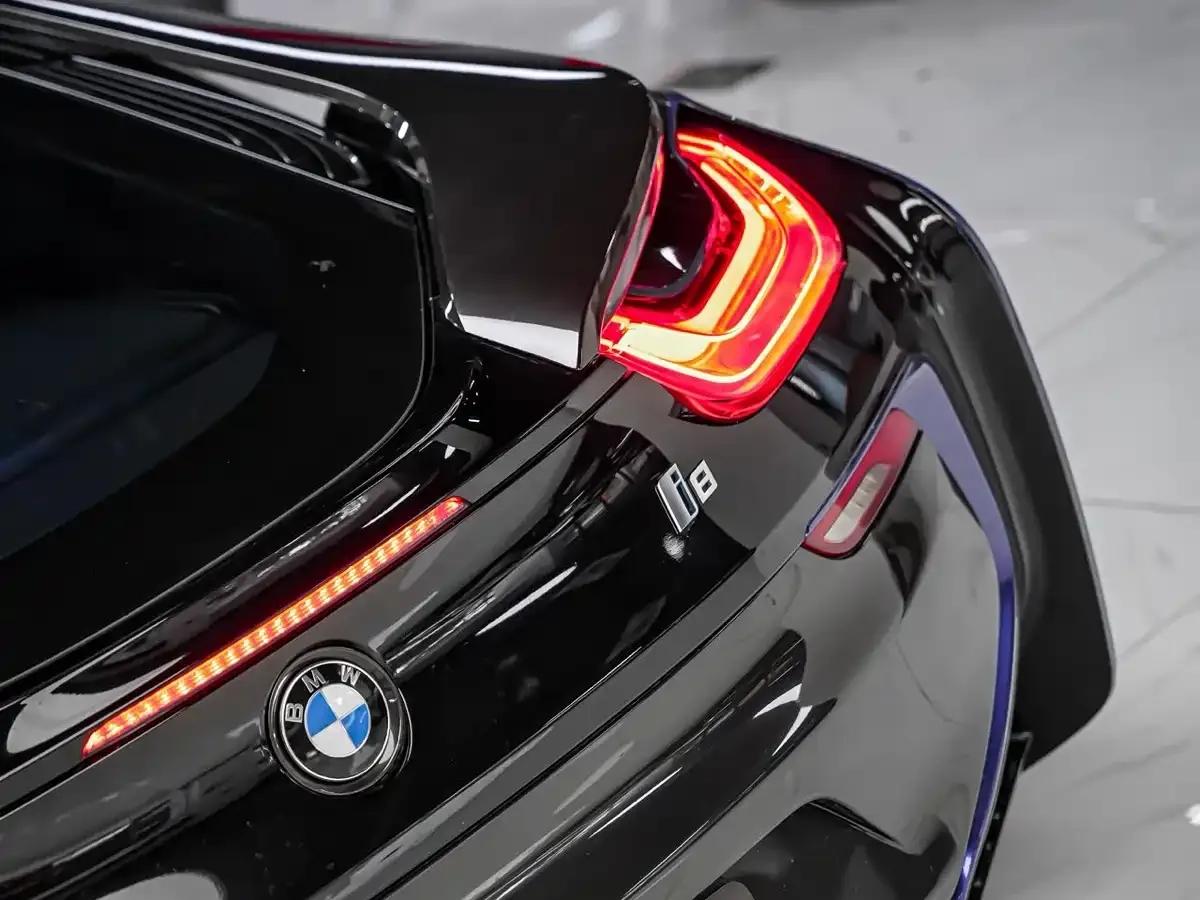 BMW i8 2014 Standard Edition — миниатюра 17