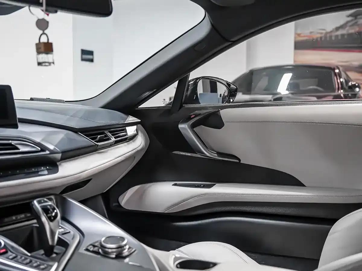BMW i8 2014 Standard Edition — миниатюра 8