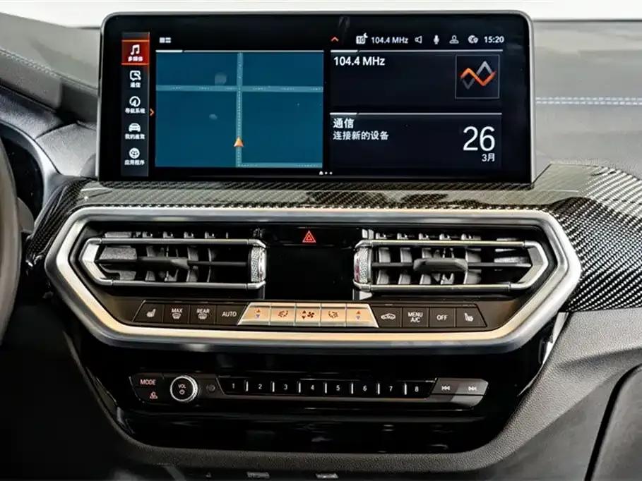 2022 BMW X3 M40i — миниатюра 16
