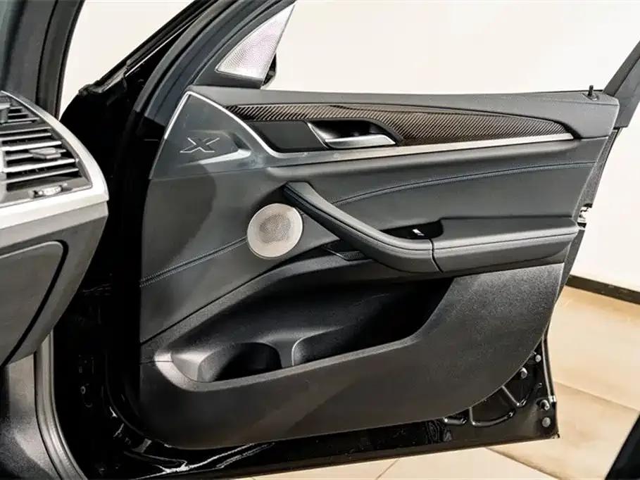 2022 BMW X3 M40i — миниатюра 18