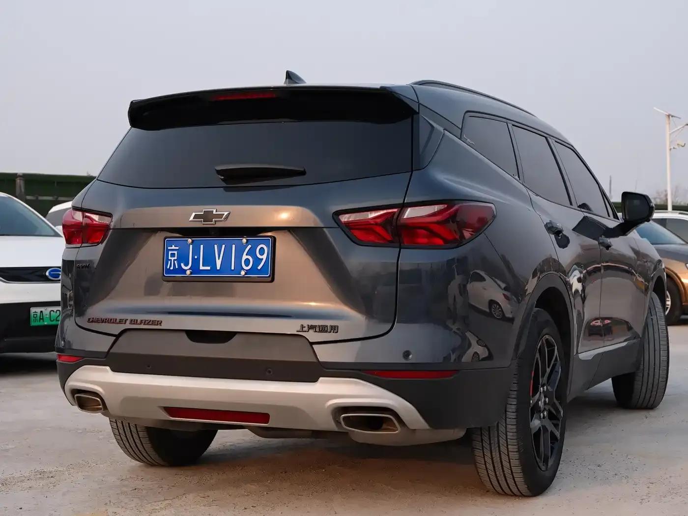 2020 Chevrolet Blazer Redline 650T 7-seater Thunder Edition — миниатюра 4