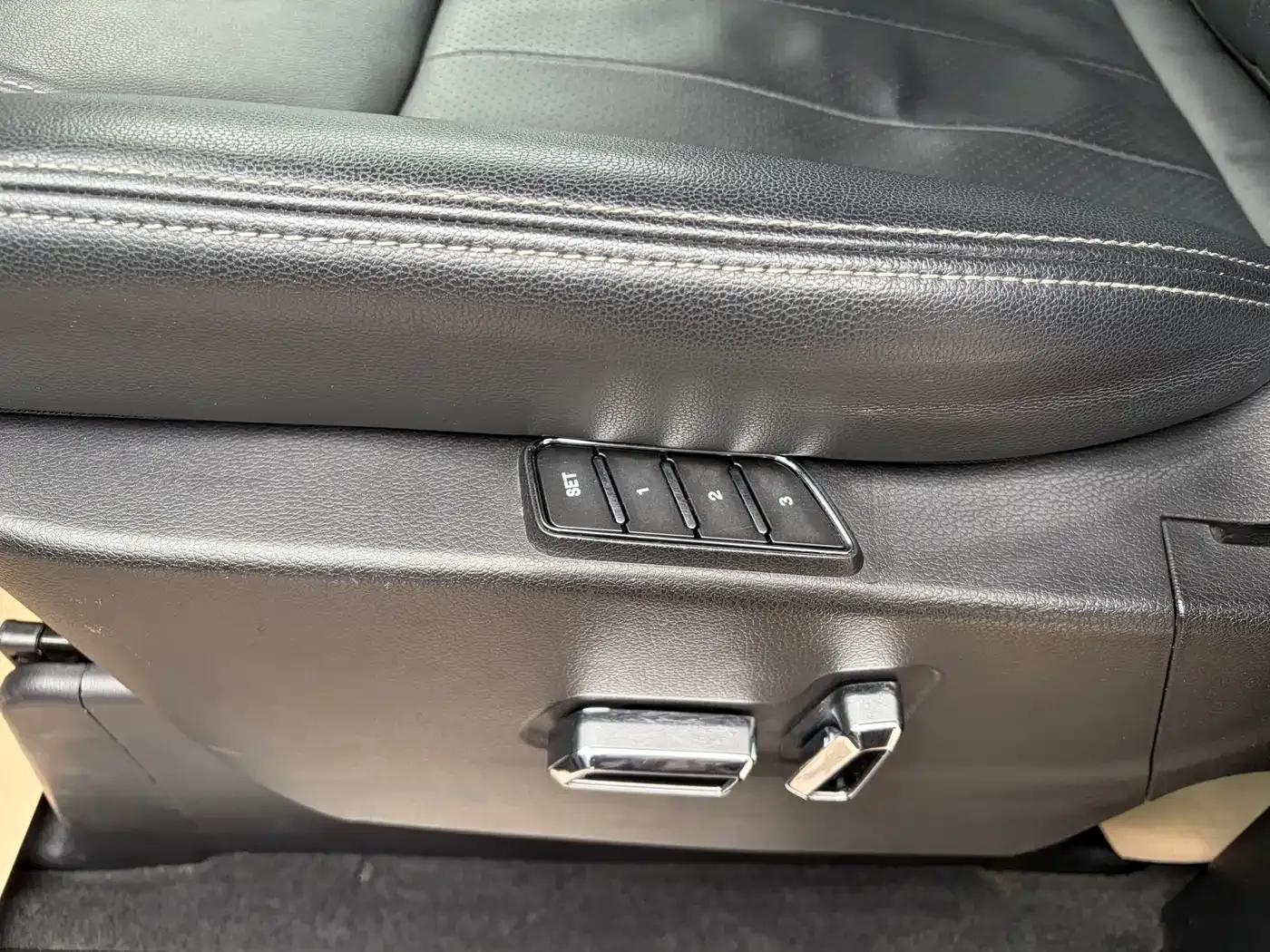 Beijing BJ80 2019 2.3T Automatic Grand Edition (National VI Emission Standard) — миниатюра 7