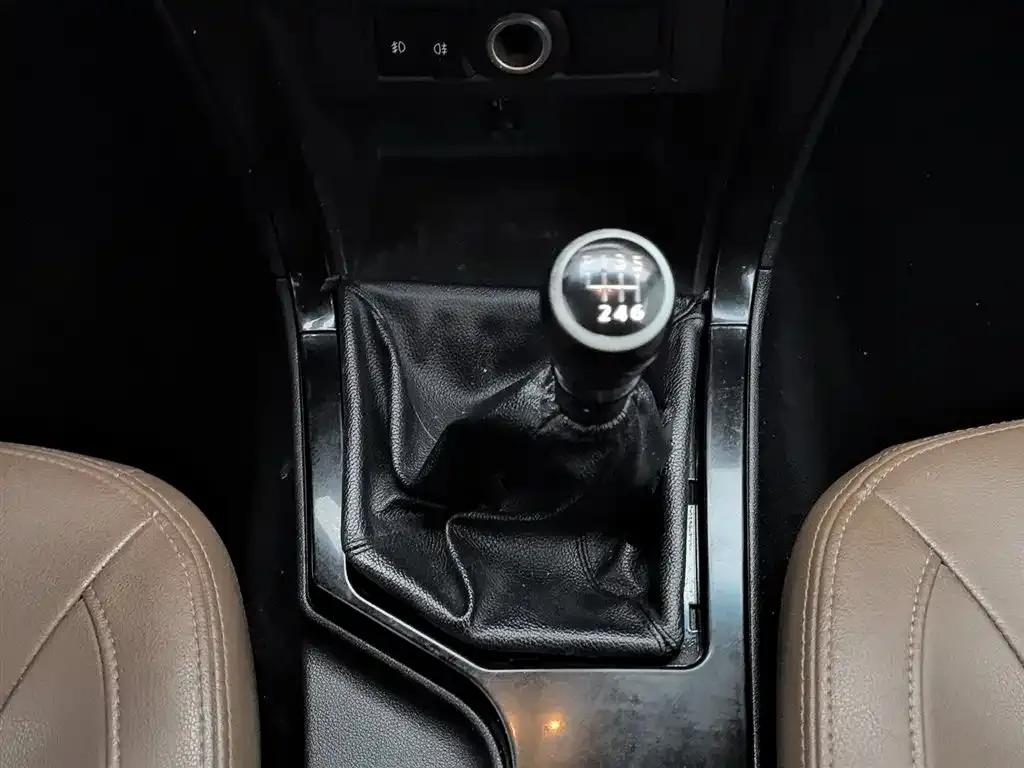 Wingle 6 2017 2.0T Diesel 2WD Elite 4D20D — миниатюра 13