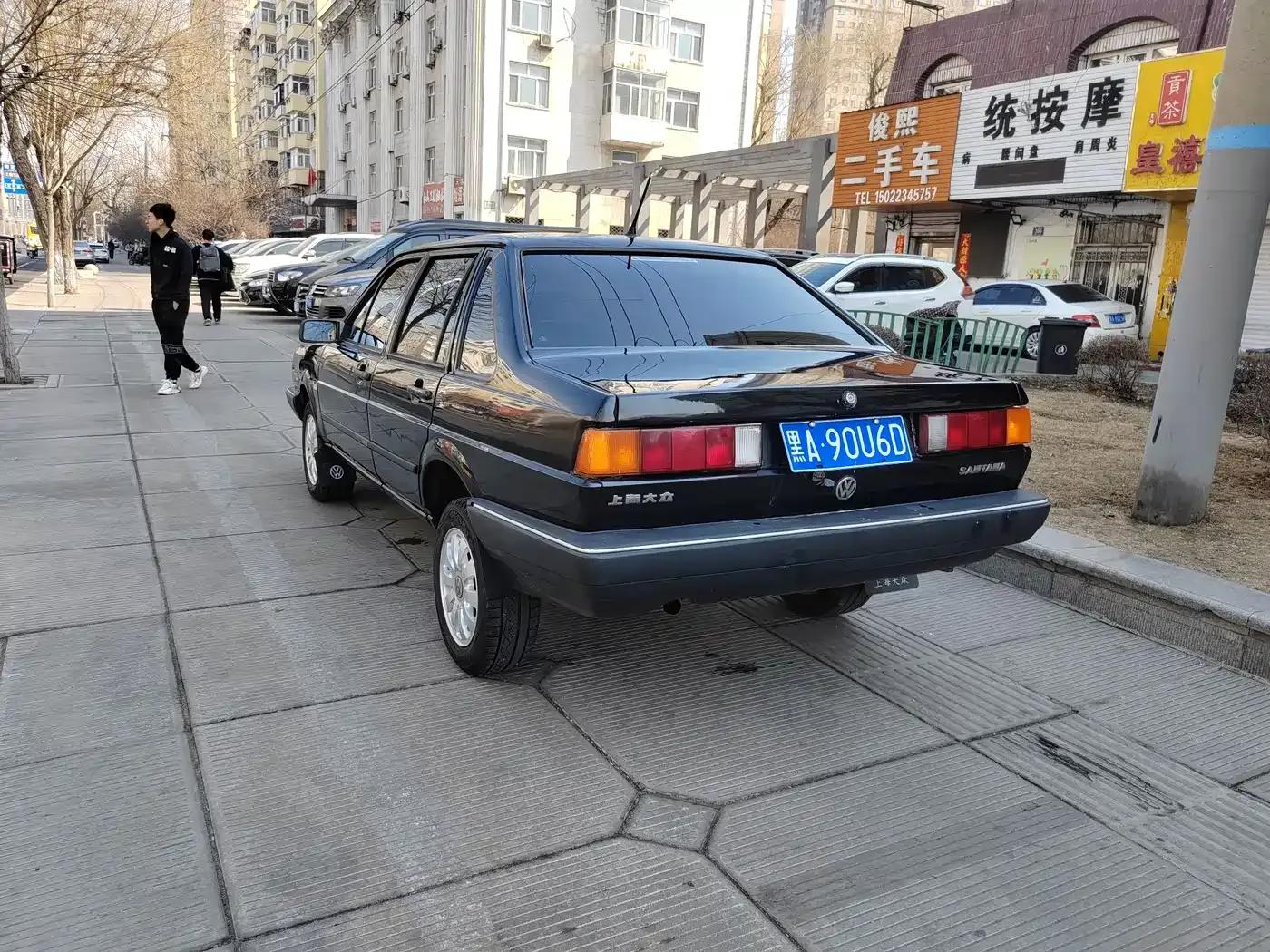 Santana Classic 2009 Model 1.8 Manual — миниатюра 4