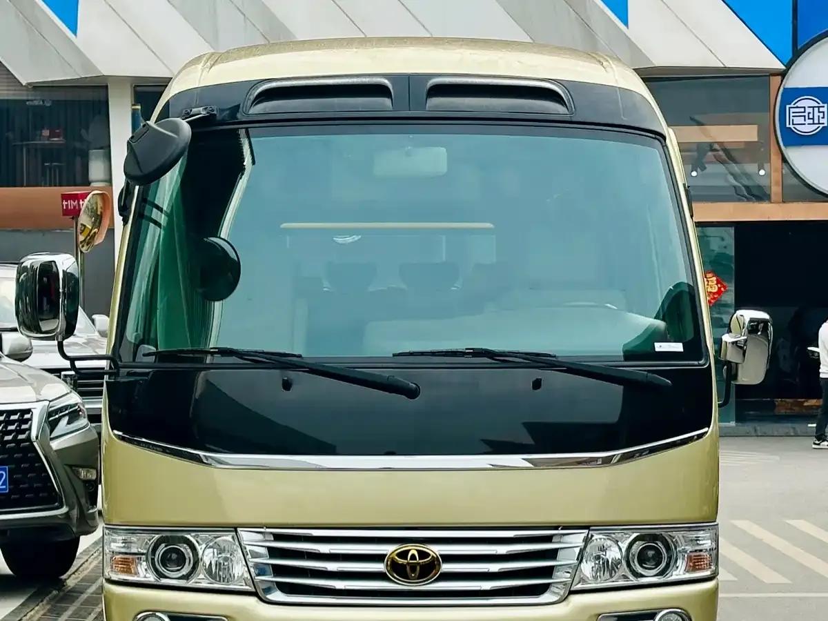 2019 Toyota Coaster 4.0L Luxury SUV GRB53L-ZCMEK 20-seater 9GR — миниатюра 2