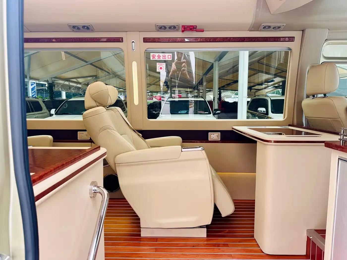 2019 Toyota Coaster 4.0L Luxury SUV GRB53L-ZCMEK 20-seater 9GR — миниатюра 8