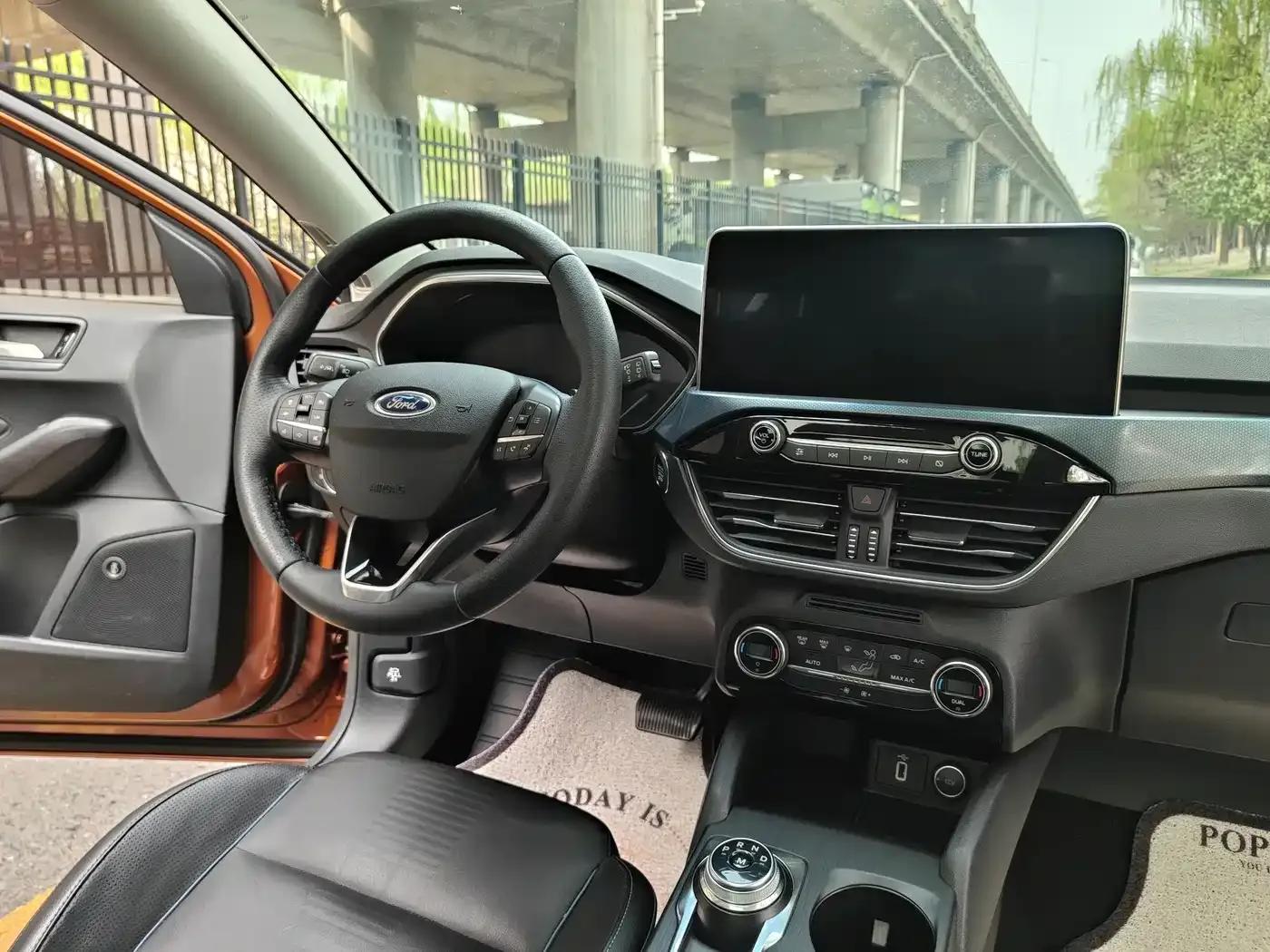 2020 Ford Focus Active EcoBoost 180 Automatic Sport Edition — миниатюра 19