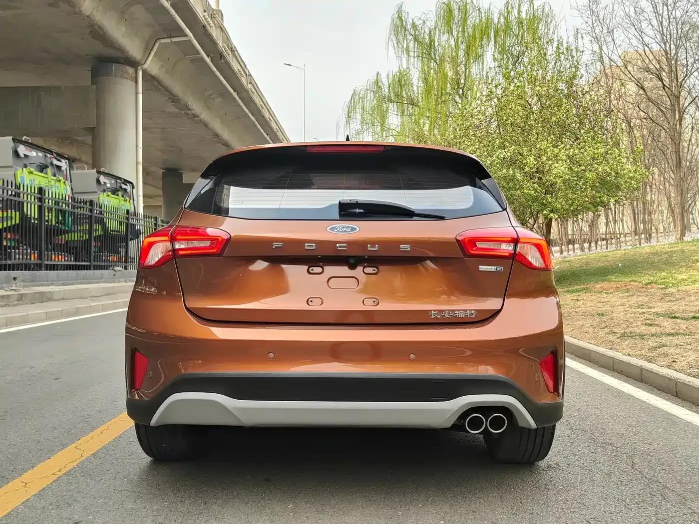 2020 Ford Focus Active EcoBoost 180 Automatic Sport Edition — миниатюра 25