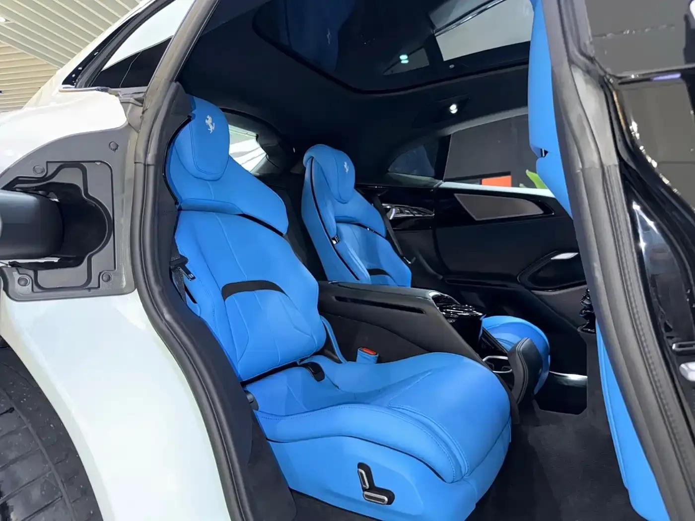 2023 Purosangue 6.5L V12 — миниатюра 24