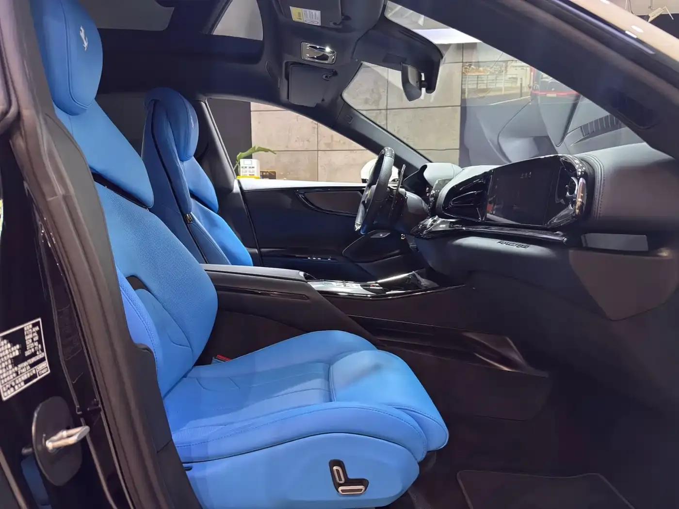 2023 Purosangue 6.5L V12 — миниатюра 27