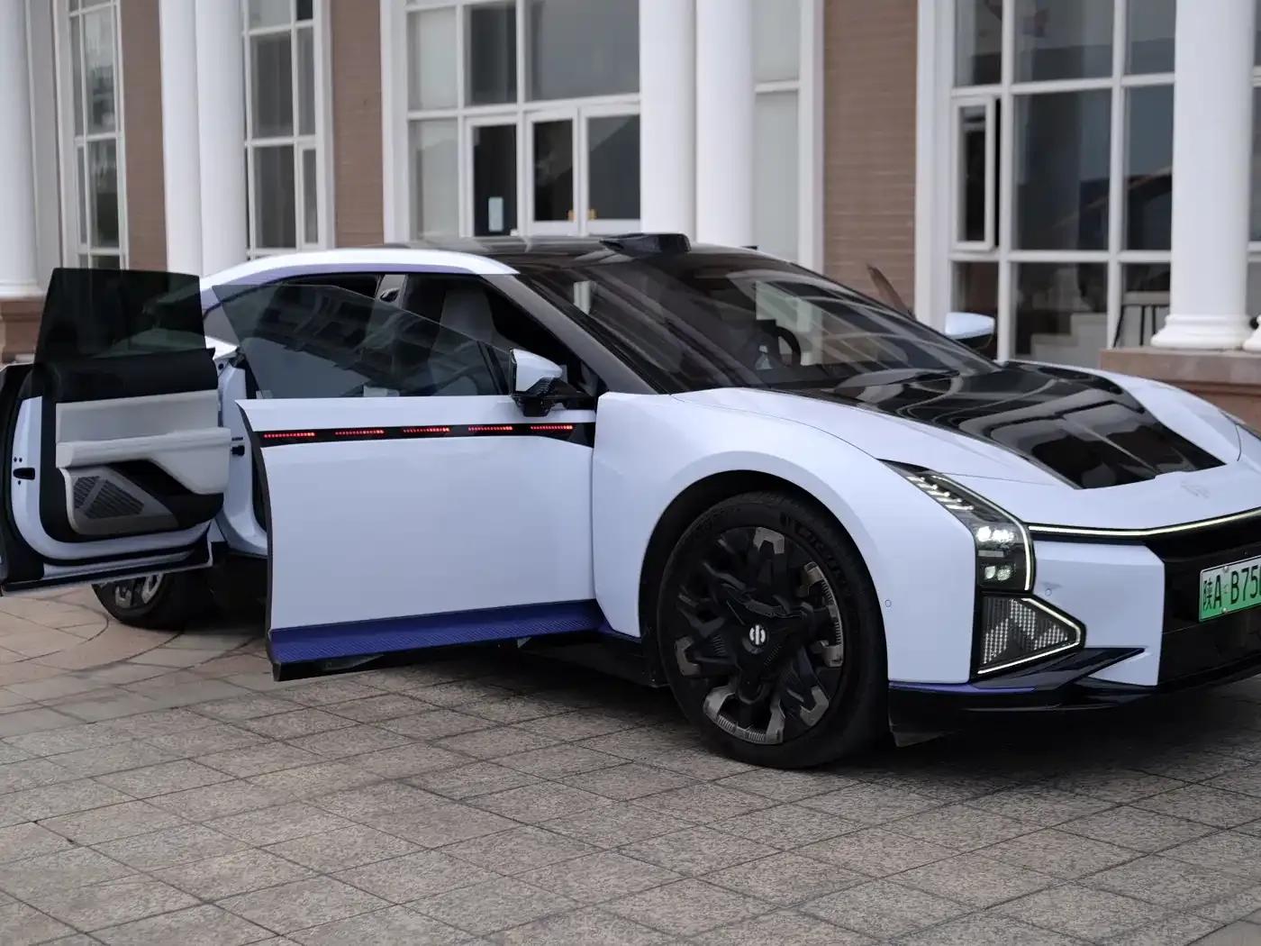 2023 HiPhi Z (Four-seater version) — миниатюра 18