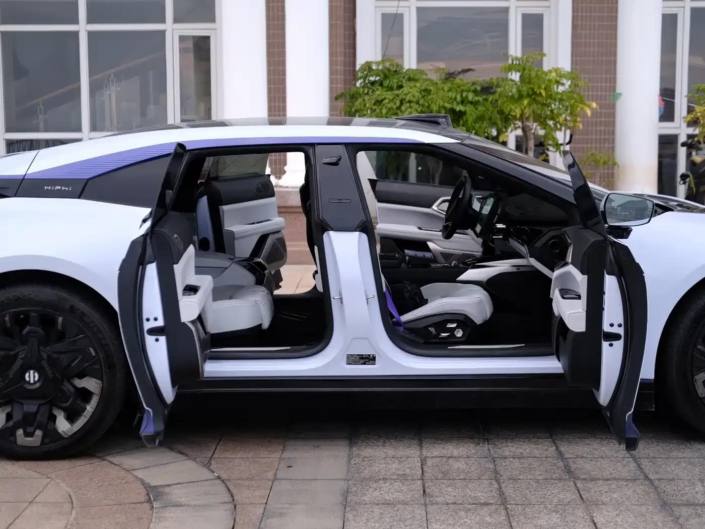 2023 HiPhi Z (Four-seater version) — миниатюра 19