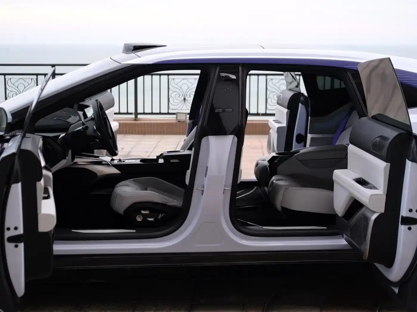 2023 HiPhi Z (Four-seater version) — миниатюра 21