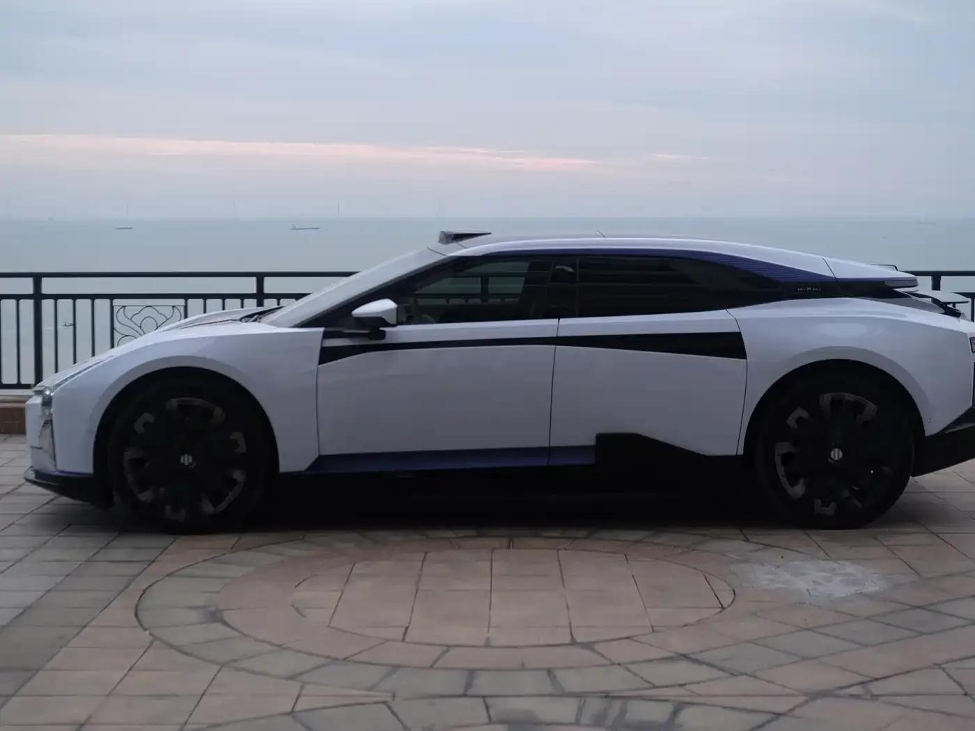 2023 HiPhi Z (Four-seater version) — миниатюра 26