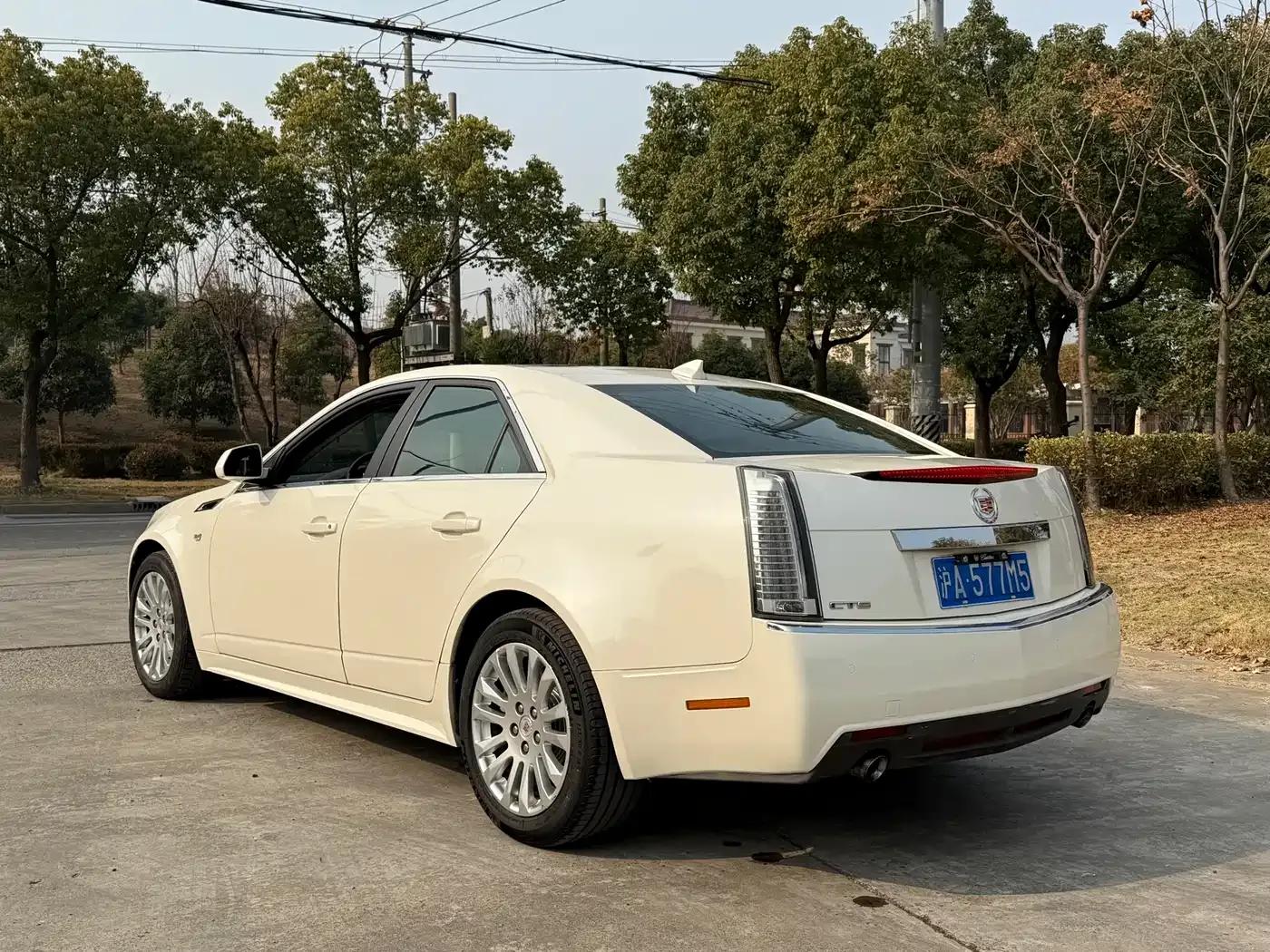 Imported Cadillac CTS 2010 3.0 Sport Edition — миниатюра 13
