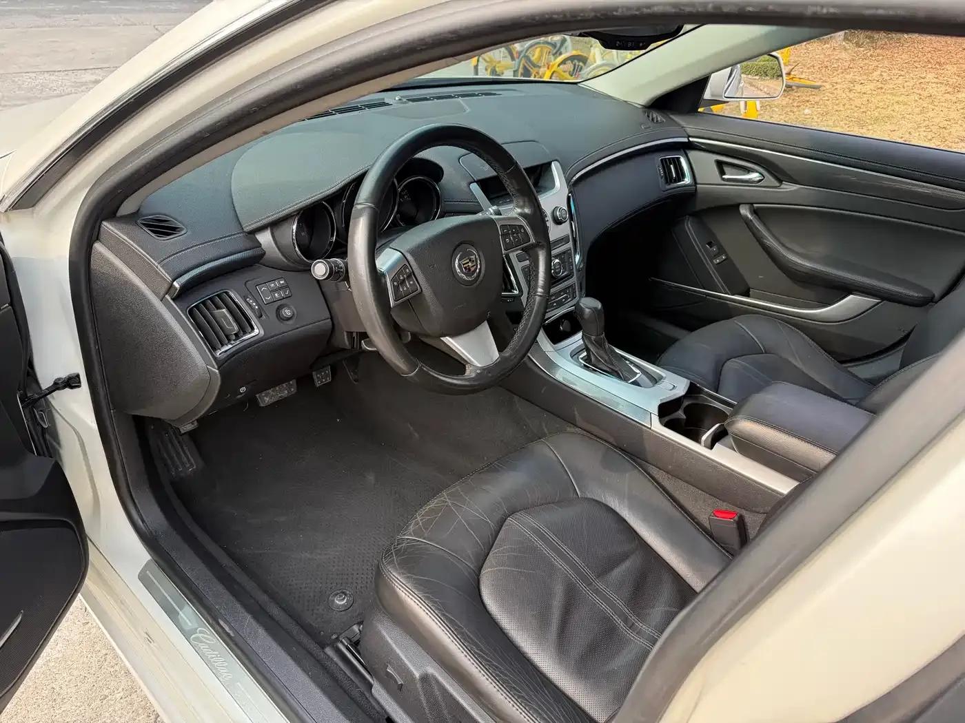 Imported Cadillac CTS 2010 3.0 Sport Edition — миниатюра 6