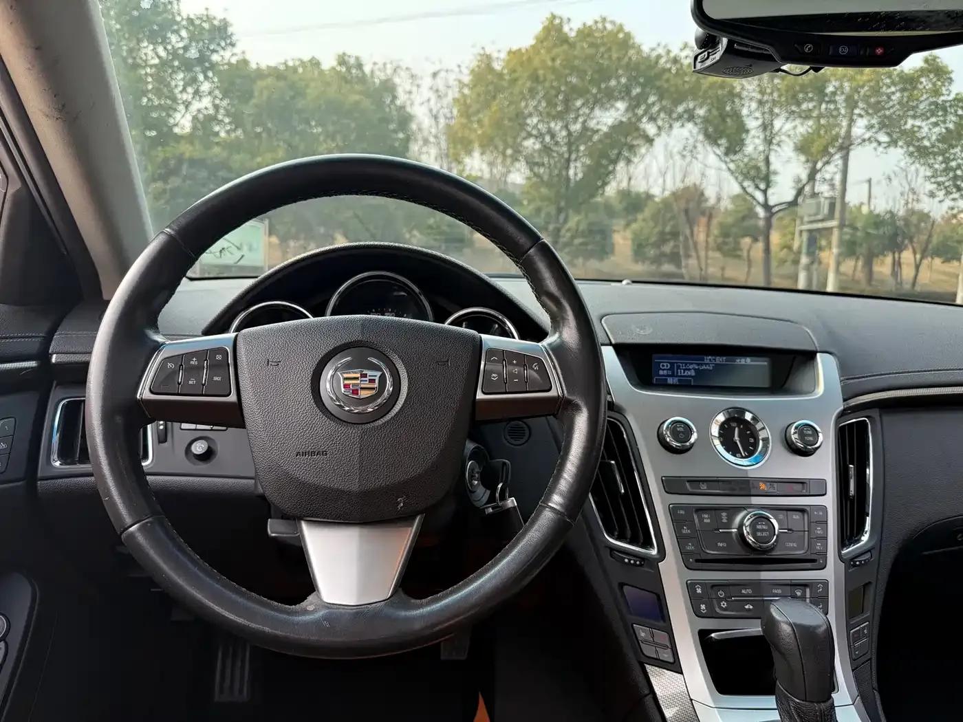 Imported Cadillac CTS 2010 3.0 Sport Edition — миниатюра 8