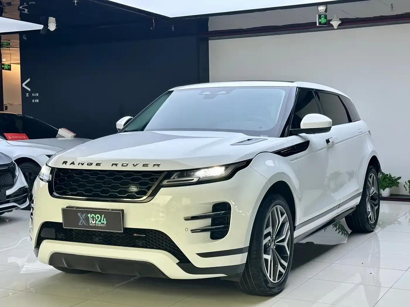 Range Rover Evoque Hybrid 2023 Model: Evoque L P300e Plug-in Electric Hybrid — миниатюра 1